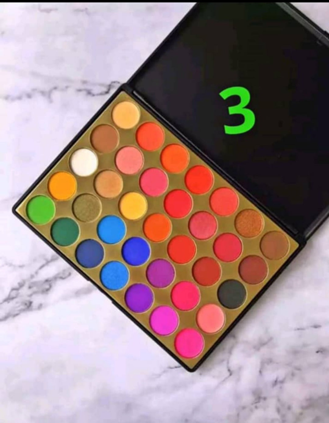 003- Eyeshadow palettes