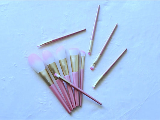 Makeup Brushes - Pink